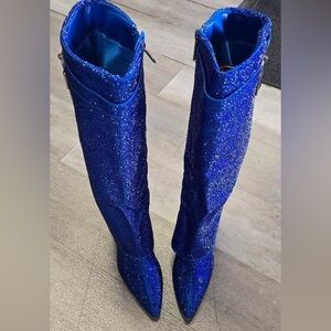 Dark blue rhinestone boots with silver accents by Cape Robbin size 6.5